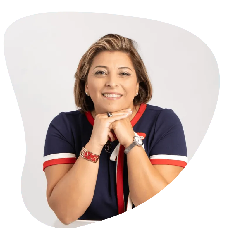Portrait de Melyssa Jennadi, praticienne en soins énergétiques